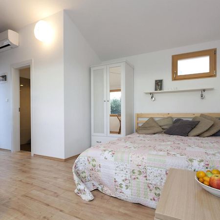 Studio Sea View Borik Rovinj Eksteriør bilde